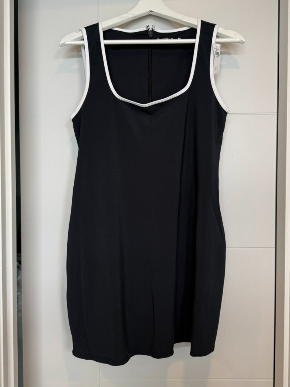 NWT Abercrombie Active Mini Dress size Medium Petite